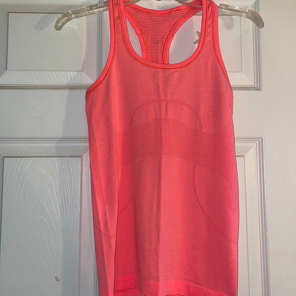 Lululemon Swiftly Tech Racerback Tank. Salmon color. Size 4